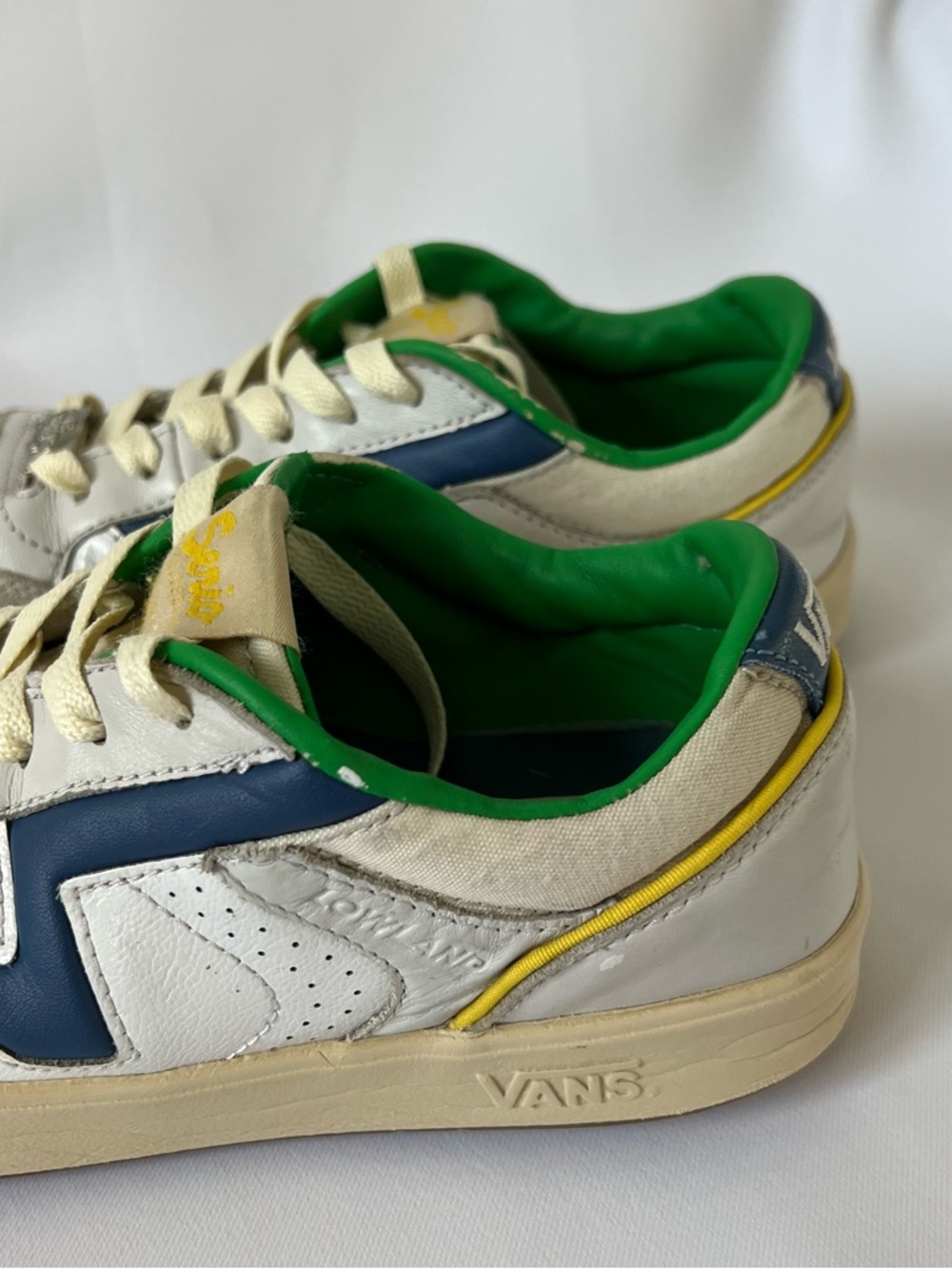 Vans Lowland Serio Collection ComfyCush Men Size 10.5 White, Blue Green Retro - Picture 4 of 14